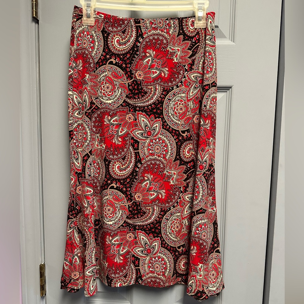 Saint Tropez West Red and Black Paisley A-Line Skirt